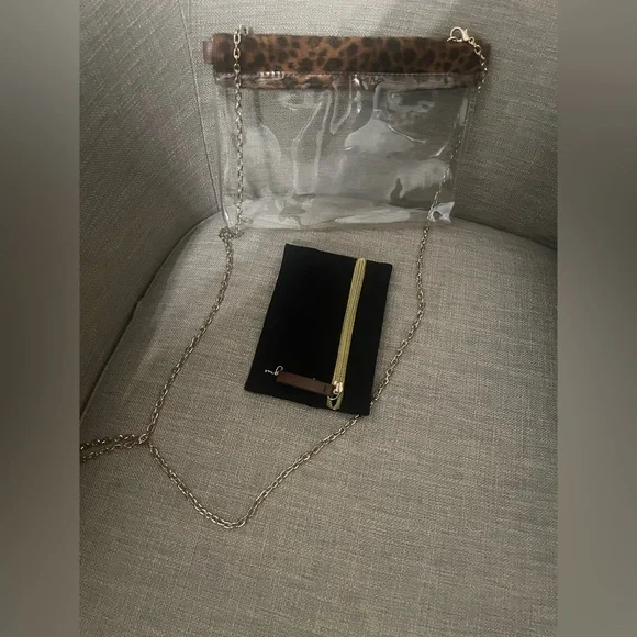 MB Greene HINGE PURSE LEOPARD TRIM WITH PRIVACY POUCH - Picture 4 of 6